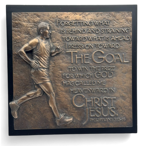 Runner Faith Plaque Philippians 3:13 & 14 Press On Toward Goal Man 3D 8.5" Art - Picture 1 of 7